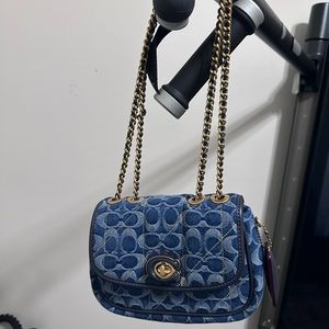 Coach Tabby Messenger 19